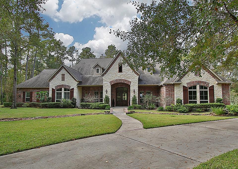 1st image of 37723 Parkway Oaks Ln