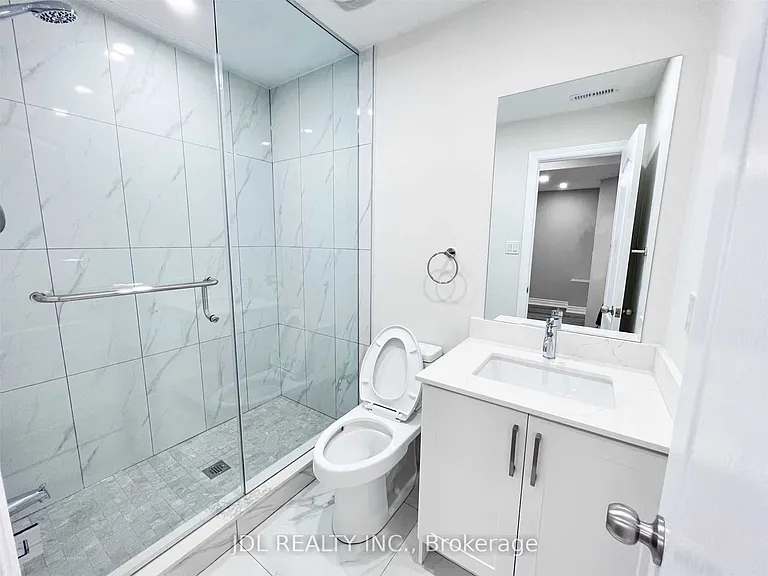 43 Portage Ave #BASEMENT — Photo 7