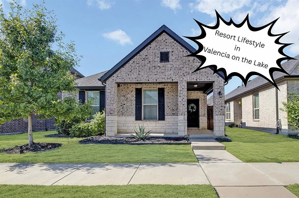 3 bed, 2.0 bath, 1529 sqft, $2,600 — Photo 2