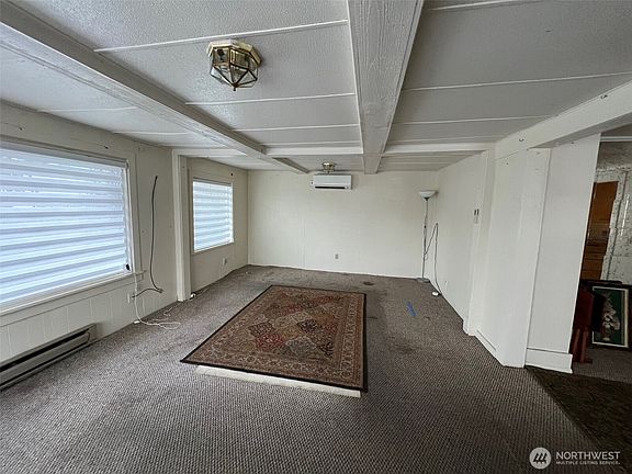 2nd image of 1115 Veneta Avenue