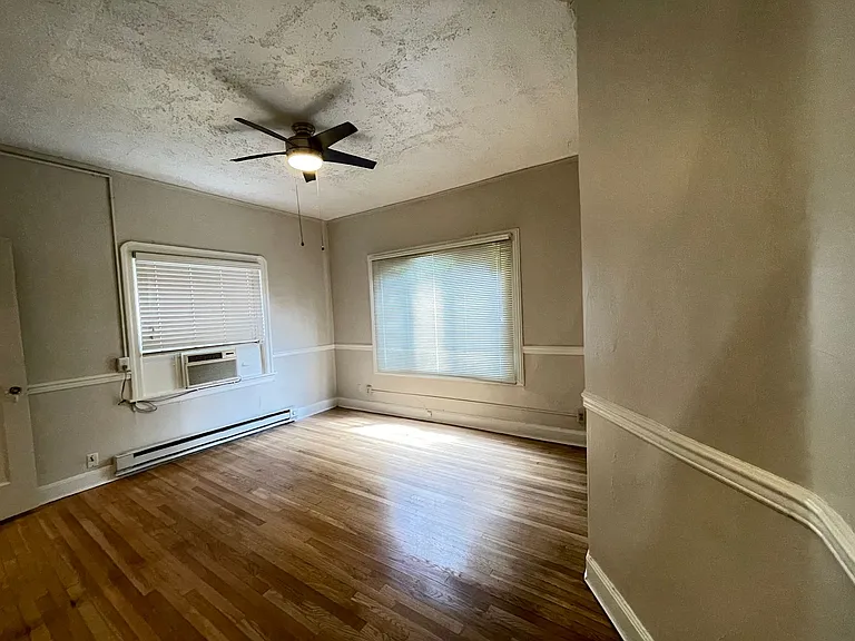 1705 N Street — Photo 34