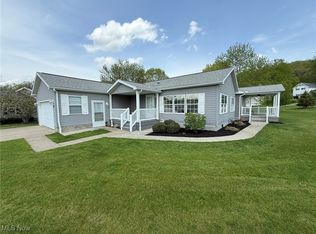 222 Polaris Dr NW, Dover, OH 44622