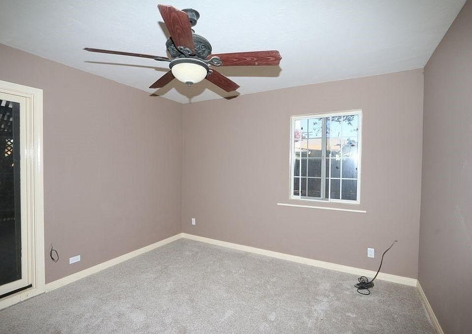 1st image of 529 Fig Ave