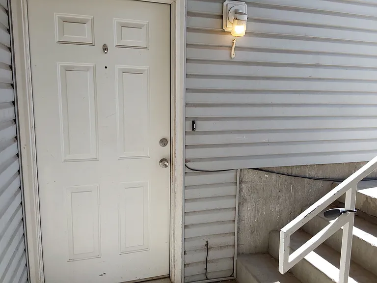 3600 17th Ave #1 — Photo 2
