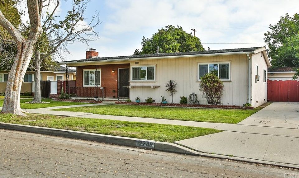 1st image of 2248 Lomina Ave