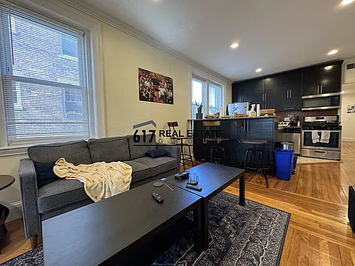 73 Thatcher St #101 Photo 1