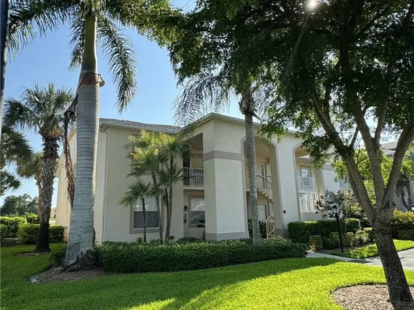 21350 Lancaster Run Unit 1422, Estero, FL 33928