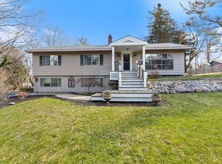 8 Brown Rd, Scituate, MA 02066
