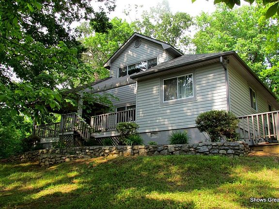 2nd image of 261 Family Ln