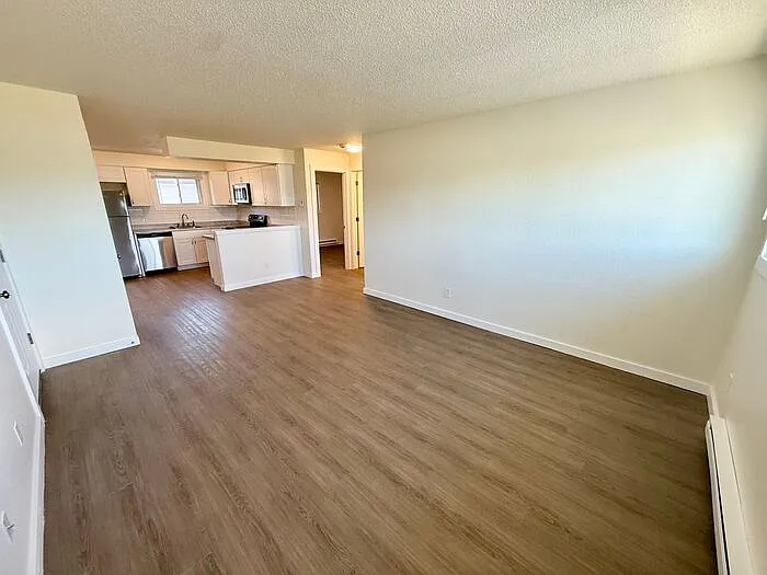 4952 Basswood Dr — Photo 6