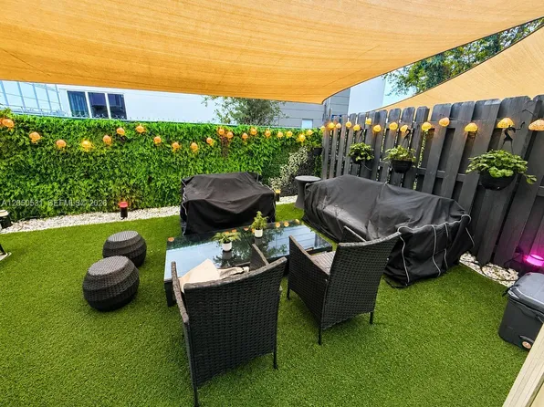 5230 NW 109th Ave APT 4, Miami, FL 33178
