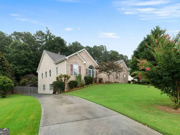 268 Woodridge Dr, Douglasville, GA 30134