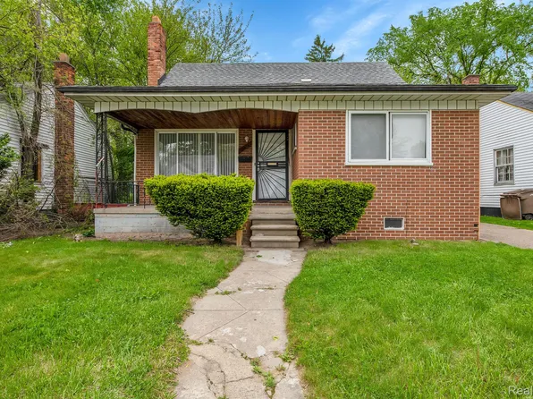 20236 Barlow St, Detroit, MI 48205