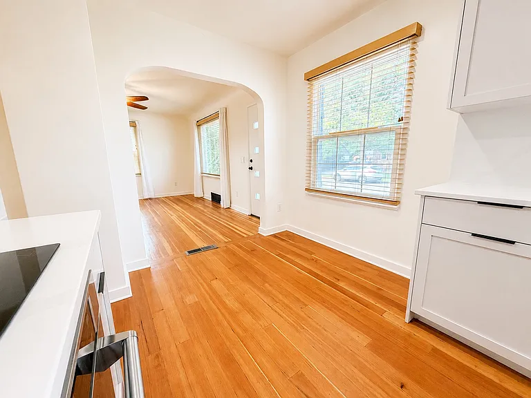 1414 S Hervey St — Photo 4