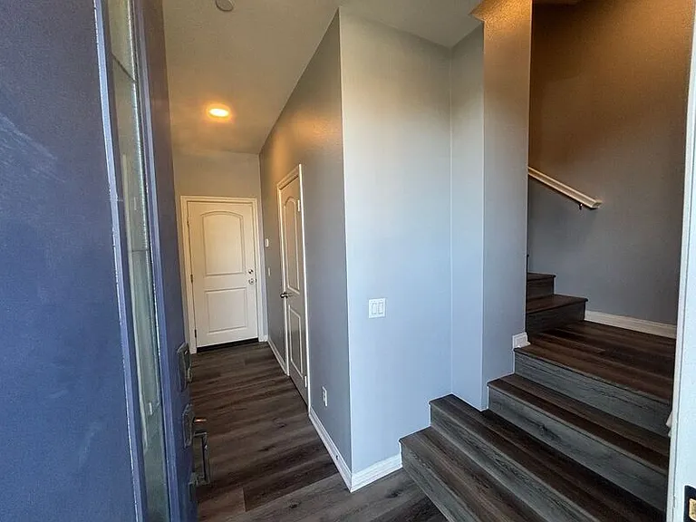 7819 Paxton Pl — Photo 3