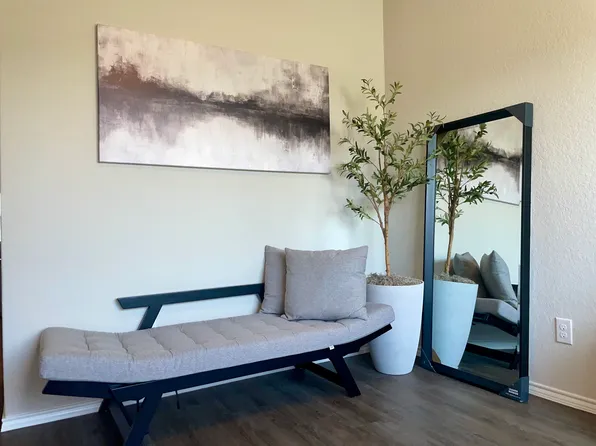 3031 Pacific Coast, Converse, TX 78109