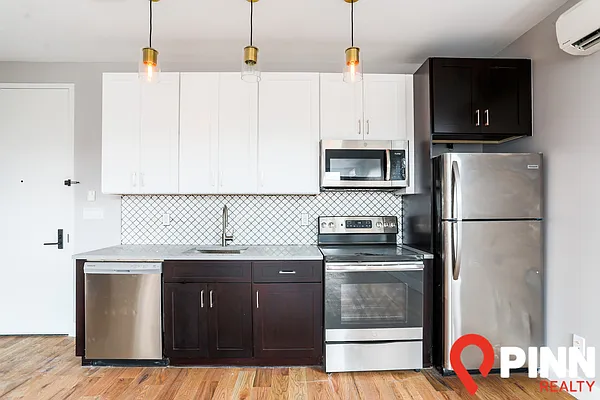 Rented by Pinn Realty | media 13