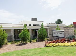250 Applewood Dr #1009, Lawrenceville, GA