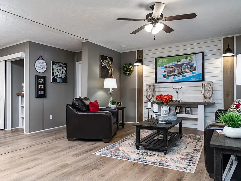 12518 Descanso Cir — Photo 5