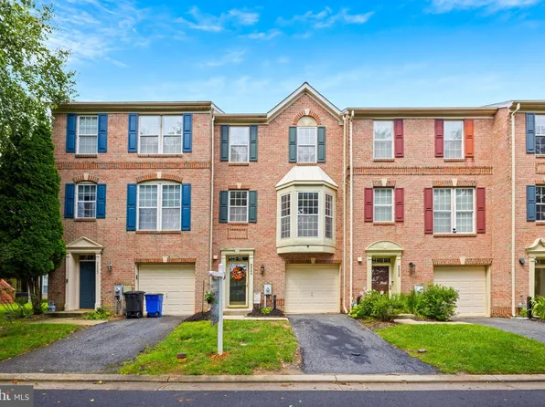 9924 Redwing Dr, Perry Hall, MD 21128