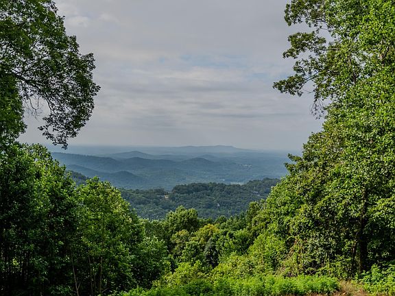 3rd image of 42 Wild Magnolia Way