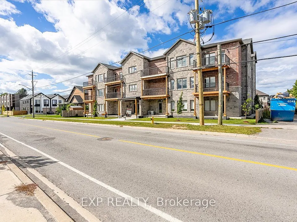 163 Port Robinson Rd #201
