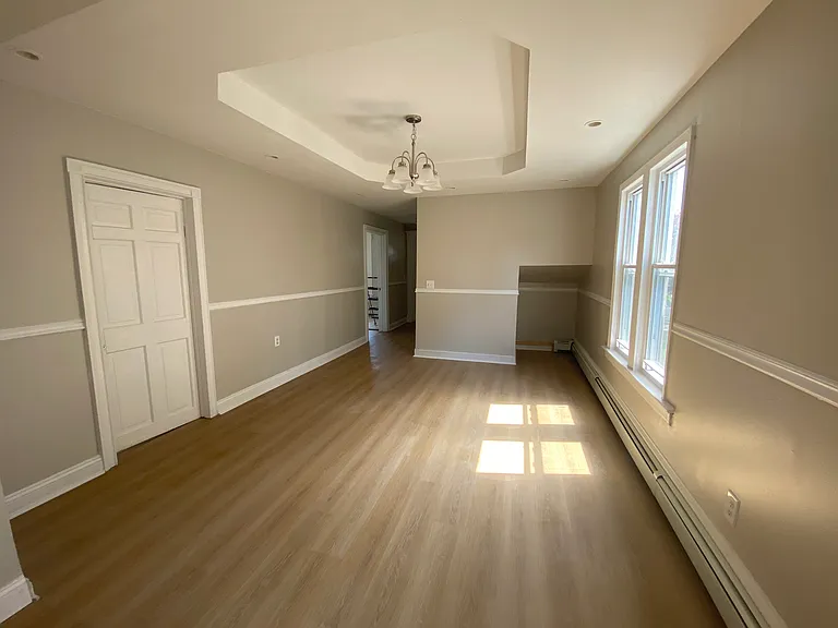 30 Shultas Pl — Photo 4