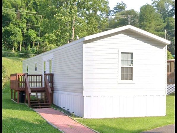 306 Mountaineer Vlg, Morgantown, WV 26508