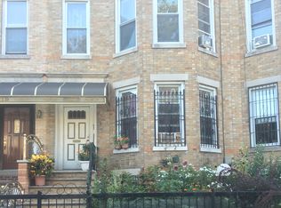 390 E 35th St, Brooklyn, NY 11203