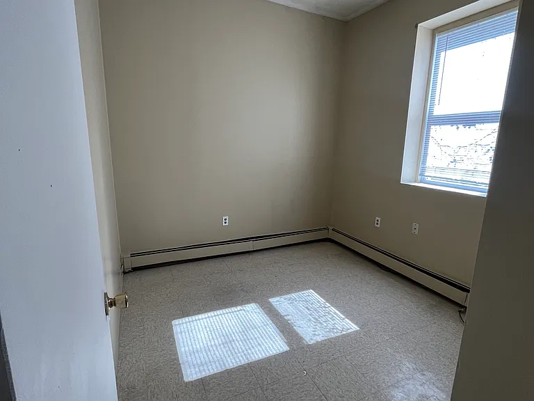 105 Ives St #1 — Photo 4