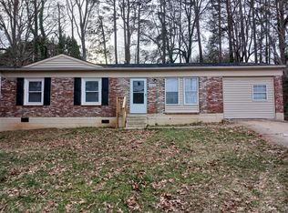 905 Wendell St, Winston Salem, NC 27107