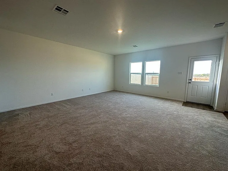333 Amber Gln — Photo 14