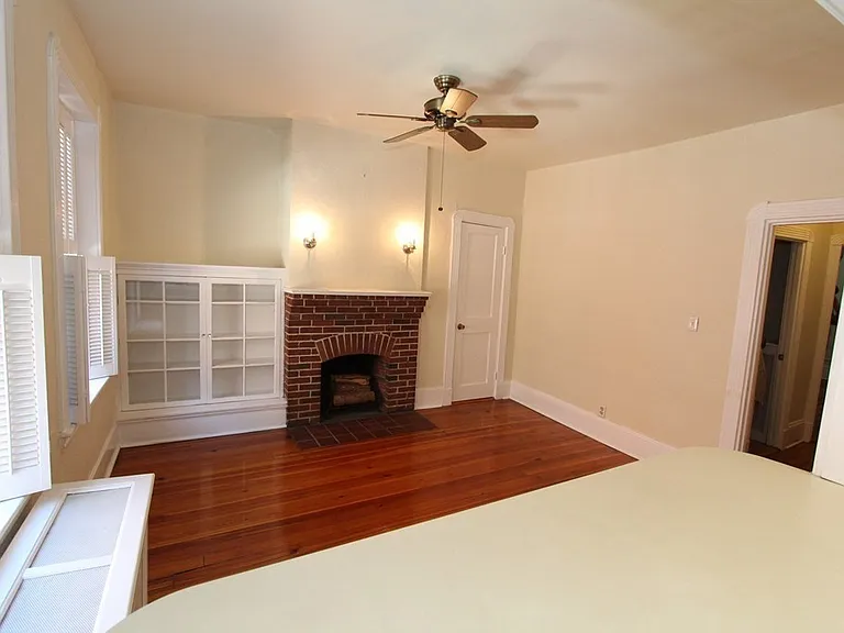 4 Phillips St #2 — Photo 10