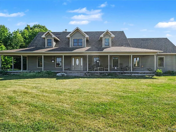 14380 Dice Rd, Hemlock, MI 48626