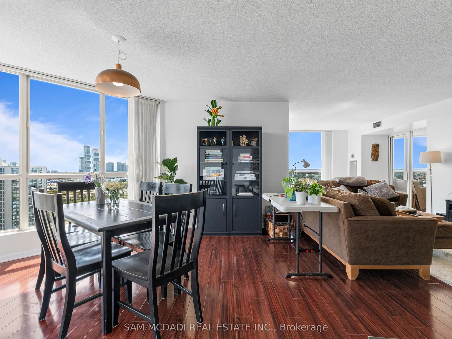 3 bed, $4,000 — Photo 4