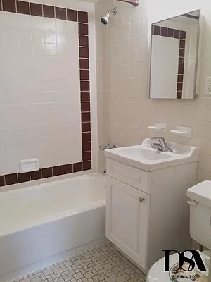 Rented by DSA Realty | media 22