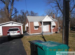 2053 Nemnich Rd, Saint Louis, MO 63136