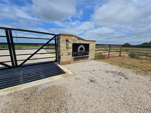 30 Oasis Ct, Graford, TX 76449