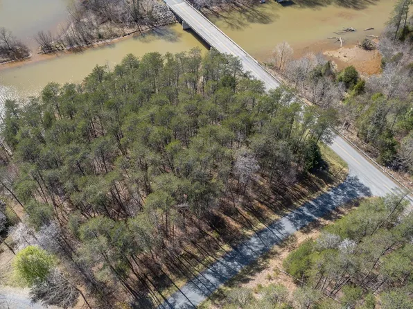 0 Inlet Dr Lot 1, Wirtz, VA 24184