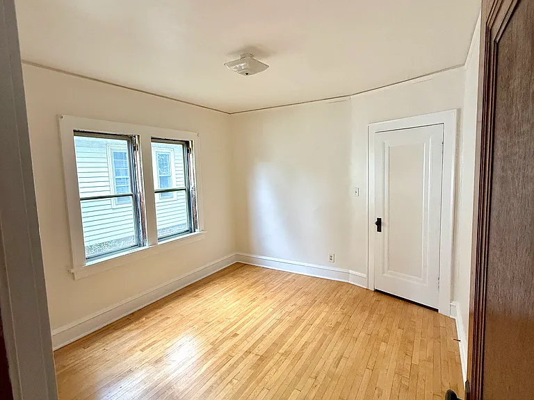 1418 N 52nd St #1 — Photo 8