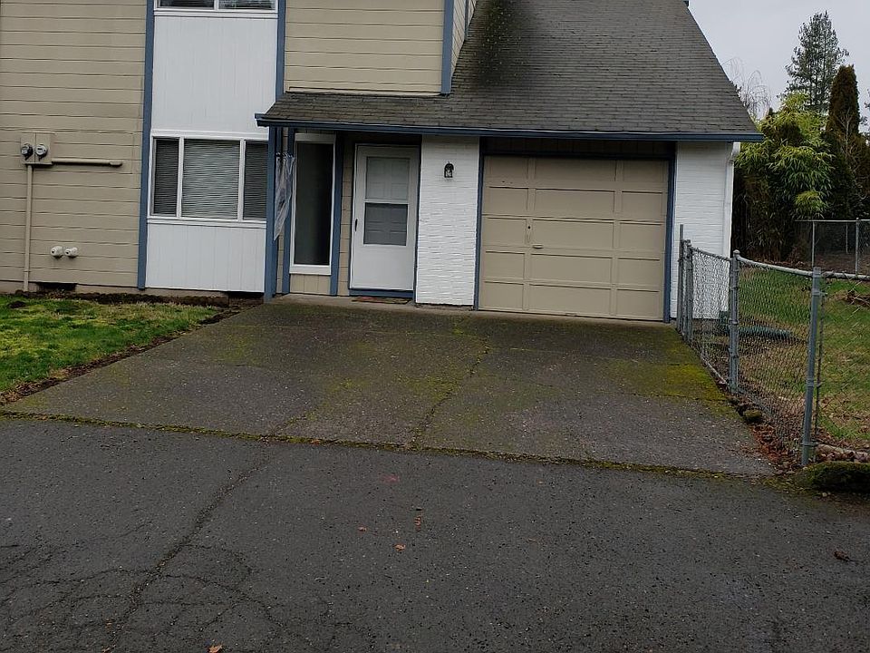 1st image of 2714 NE 85th Ave