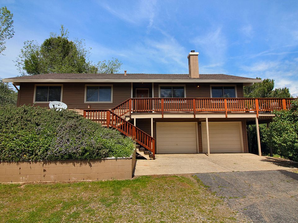1st image of 46688 Eastwood Dr N