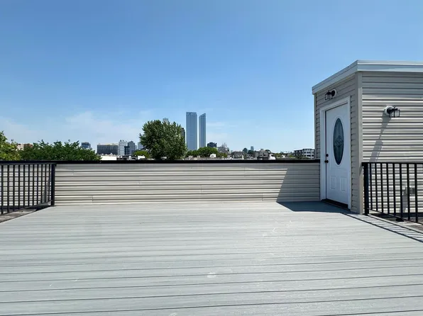 84 Logan Avenue image 14 of 16