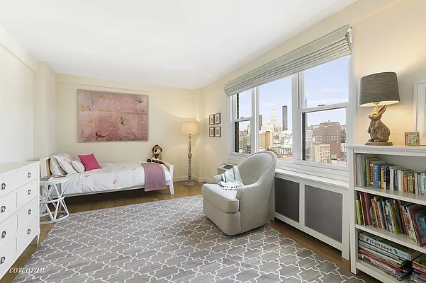Sold by Corcoran | media 6