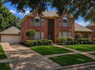 16923 Meadowleigh Ct, Sugar Land, TX 77479