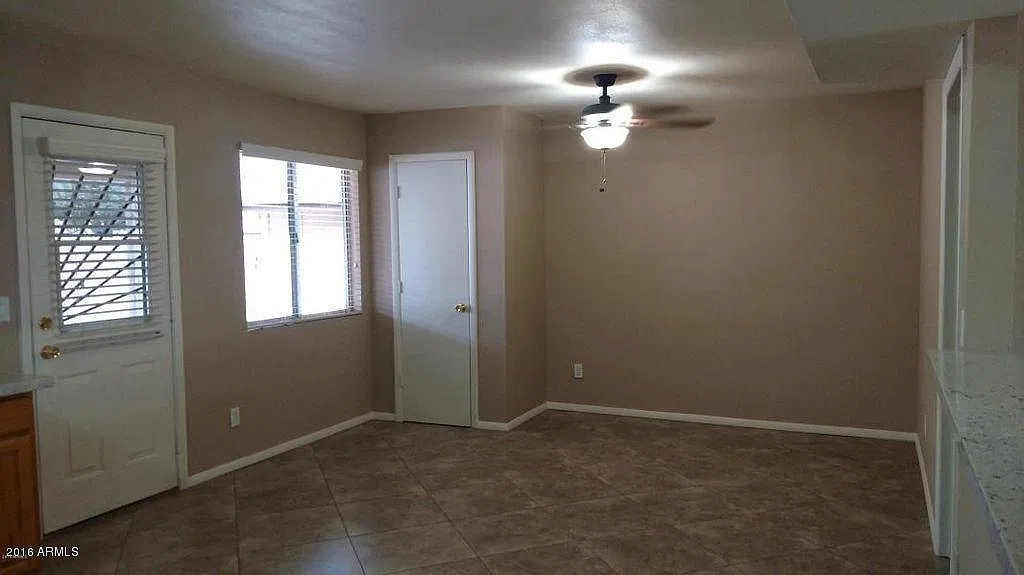 4 bed, 1500 sqft, $2,200 — Photo 2