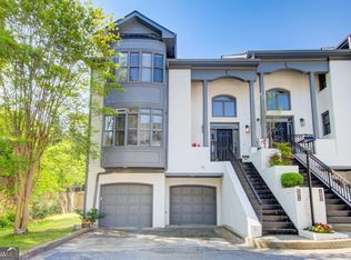 1015 Heatherbrooke Ln NE, Atlanta, GA