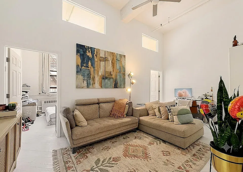 57 Jay St #2BB