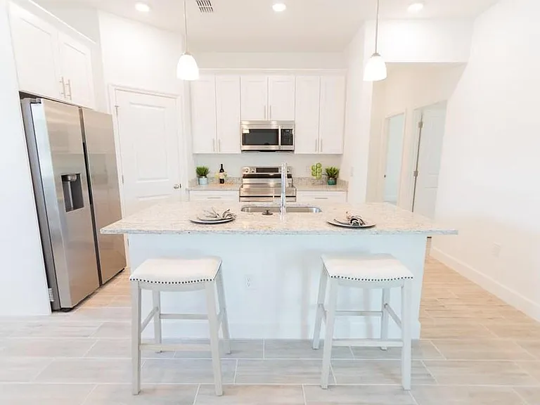 1109 Partridge Ln — Photo 2