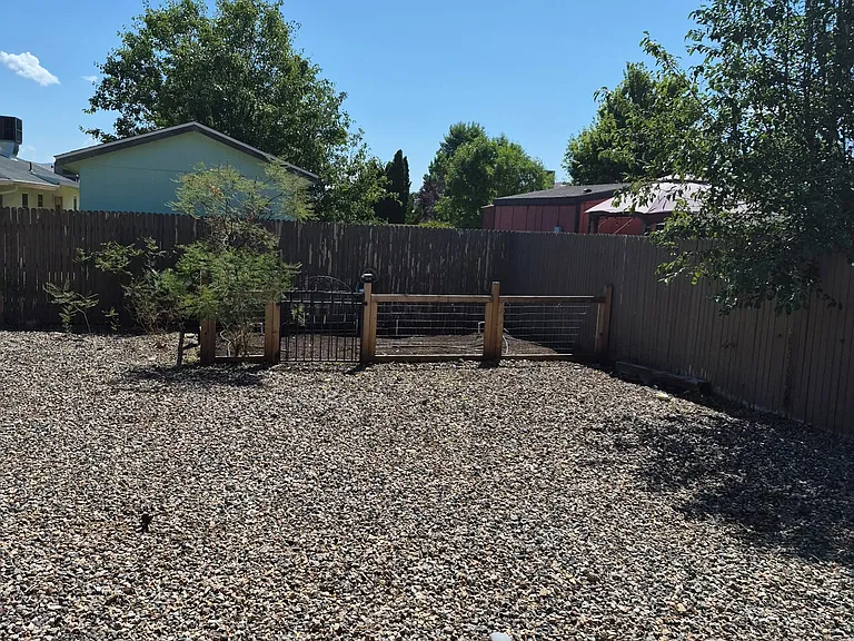 7851 E Marigold Ln — Photo 24